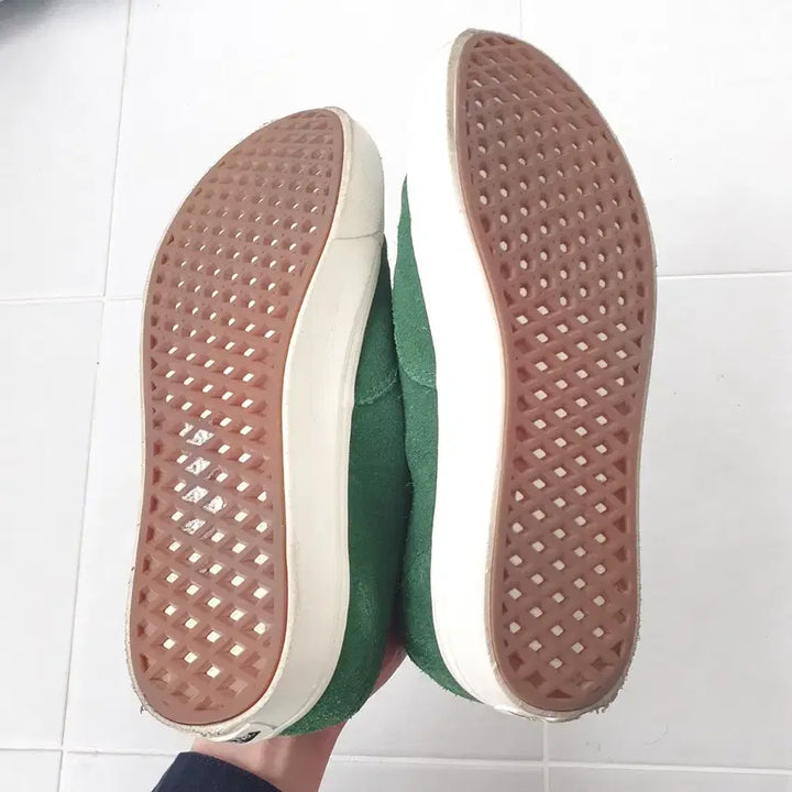[BUNJANG] Vans Authentic Comfycush Suede Sneakers / 반스 어센틱 컴피쿠시 스웨이드 그린