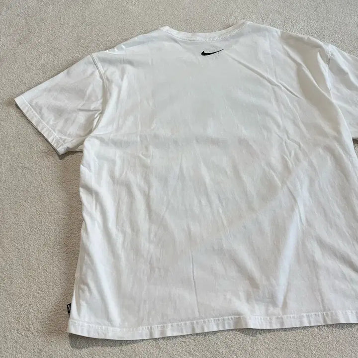 [BUNJANG] Nike SB Laundry T-Shirt White / 나이키 SB 런드리 티셔츠 화이트