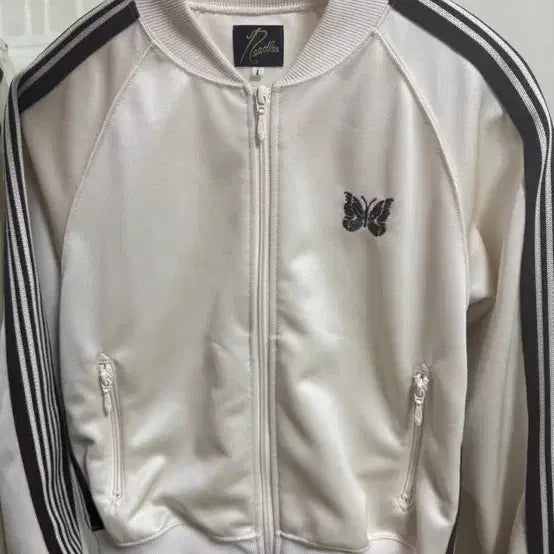 [SOLD OUT] 니들스 x b-shop 트랙자켓 (별주) size 1