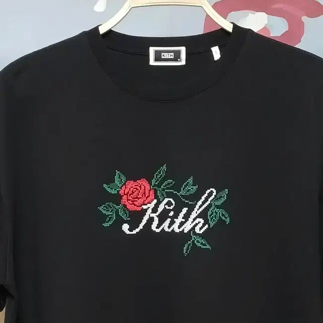 [BUNJANG] Kith Script Needlepoint Short Sleeve T-Shirt Black (M) / (M) KITH 키스 스크립 니들포이트 반팔티