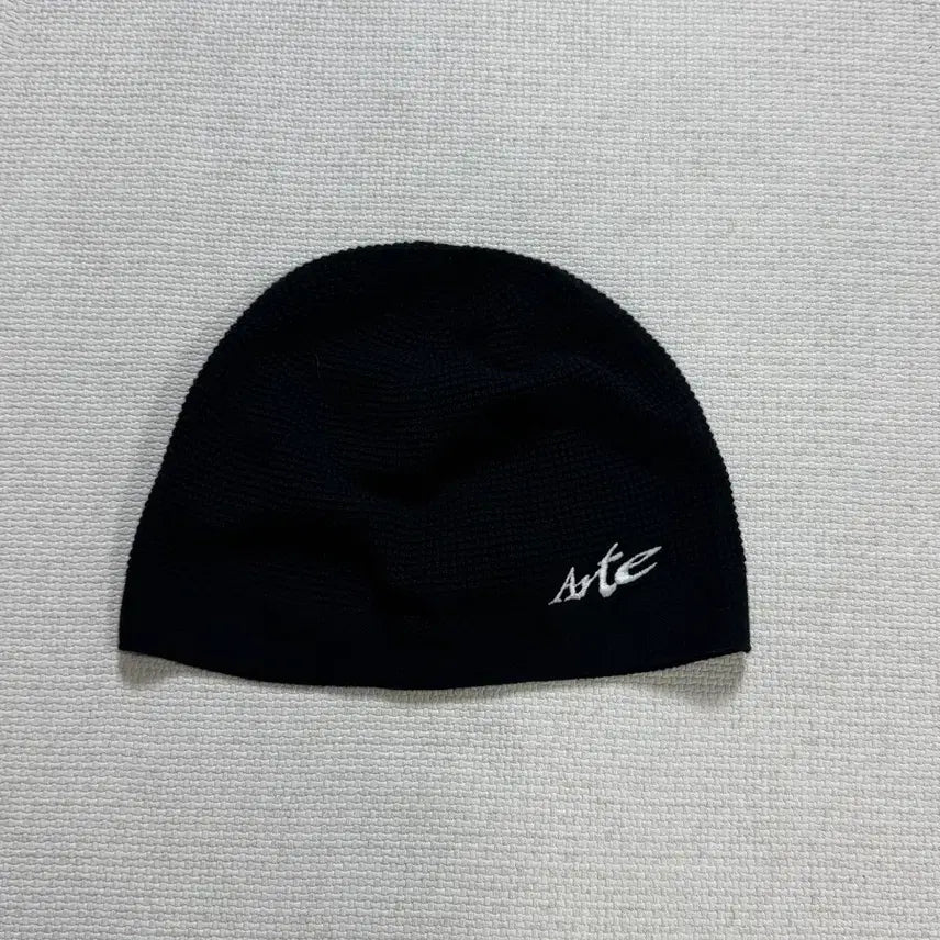 [BUNJANG] Arte Loco Beanie / 아르떼 로꼬 비니