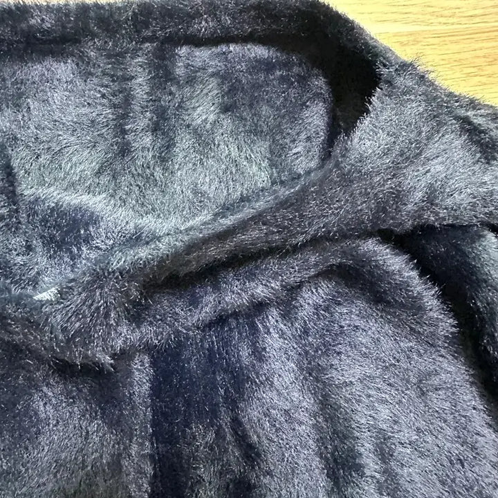 [BUNJANG] H&amp;M Black Faux Fur Off-Shoulder Long Sleeve Knit Top / H&amp;M 블랙 퍼 오프숄더 니트 긴팔 티셔츠