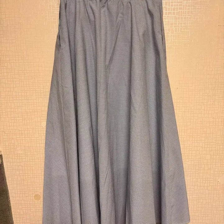 [BUNJANG] Uniqlo Striped Long Skirt (Size S) / 유니클로 스커트 s