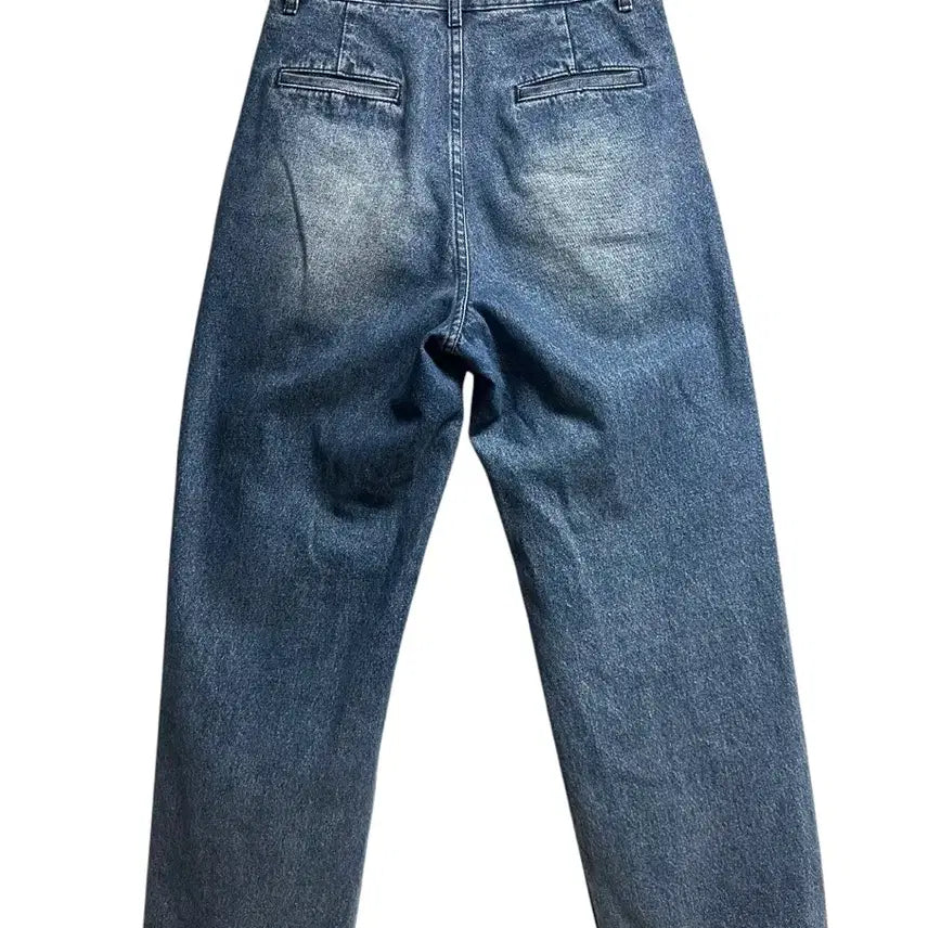 [BUNJANG] Fabregas Kai One-Tuck Wide Denim Pants - 1 Size / 파브레가 카이원턱 와이드 데님팬츠 1size