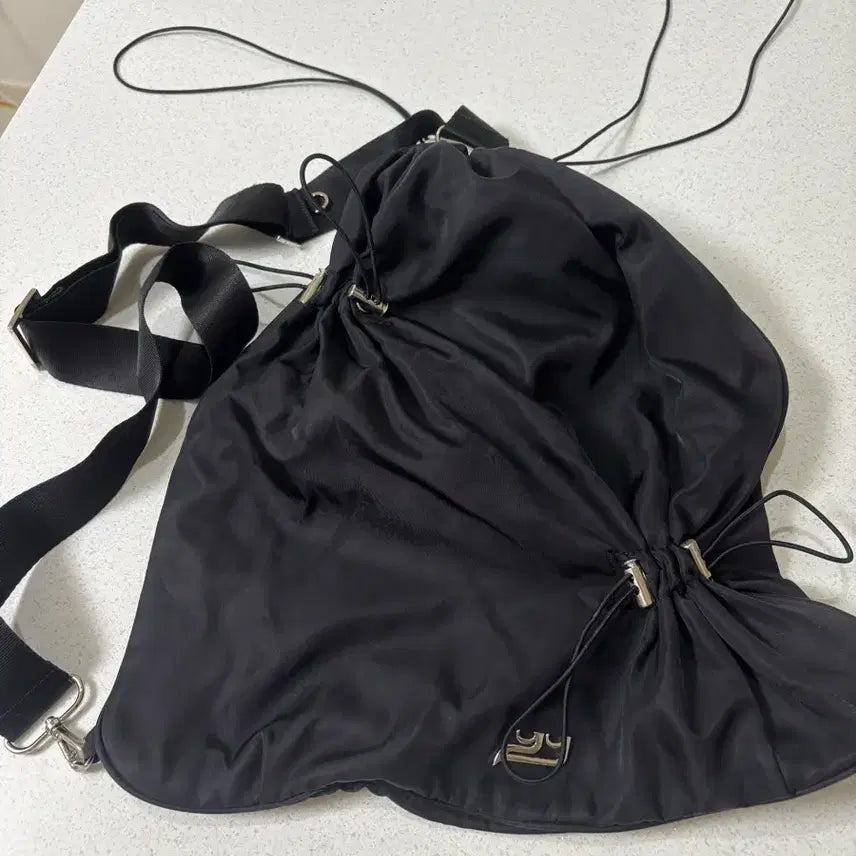 [BUNJANG] IEIE Eden Bag Black Shoulder Bag / 이에이에 에덴백 블랙
