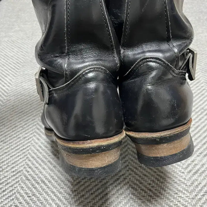 [SOLD OUT] 레드윙 엔지니어 2268 9D