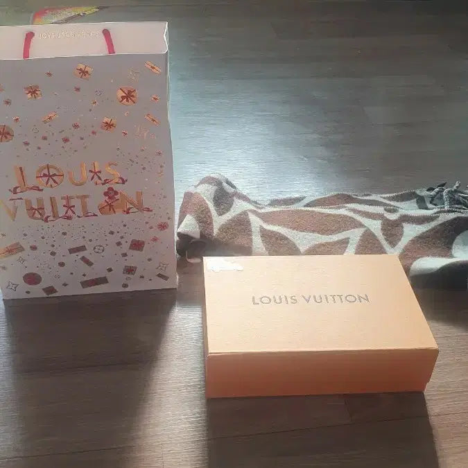 [BUNJANG] Louis Vuitton Brown Pattern Muffler / 루이비통 브라운패턴 머플러