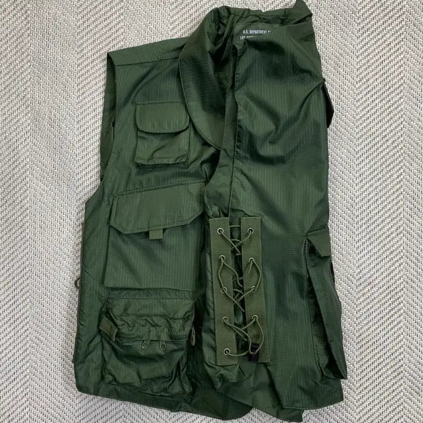 [BUNJANG] Military Multi-Pocket Vest Khaki L / 밀리터리 멀티포켓 베스트 카키 L