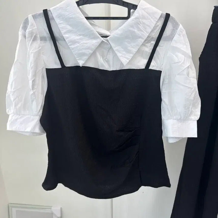 [SOLD OUT] (새상품) 뷔스티에 블라우스 상하세트 블랙