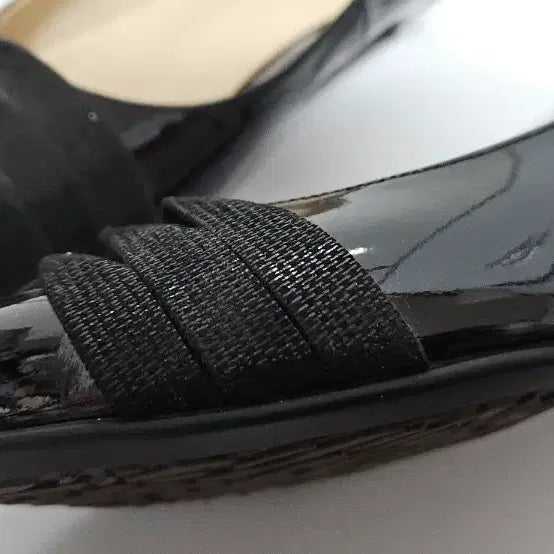 [BUNJANG] XENIA Black Enamel Shoes 245 / XENIA 미착용 제냐 블랙 에나멜 구두245