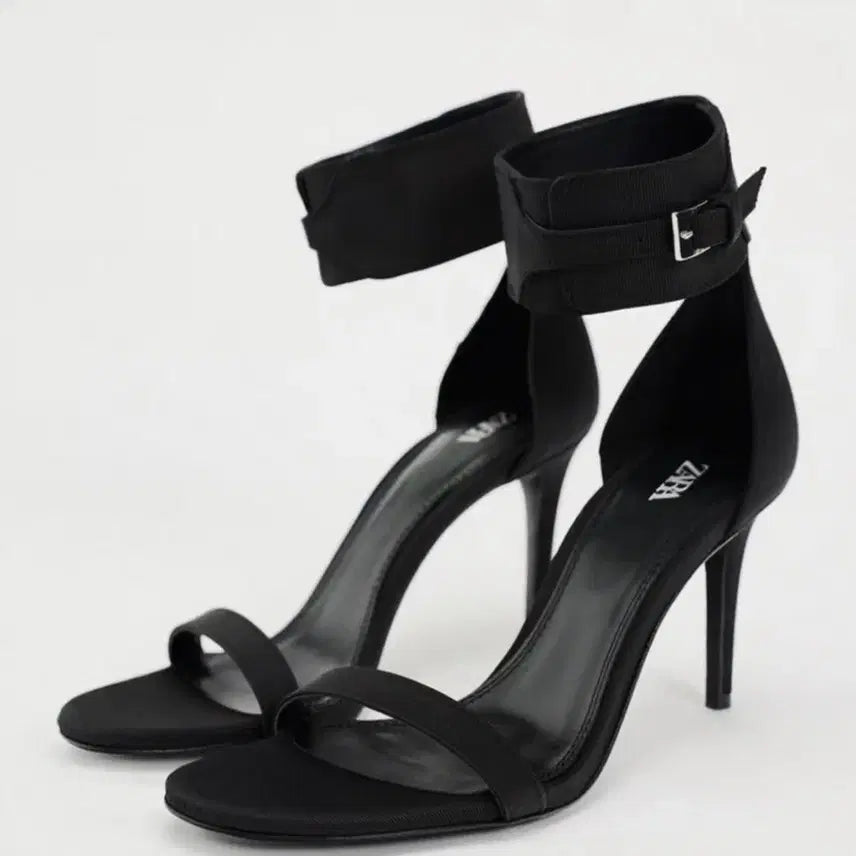 [BUNJANG] ZARA Ankle Strap Heels 240 / 자라 블랙 앵클 스트랩 힐 240