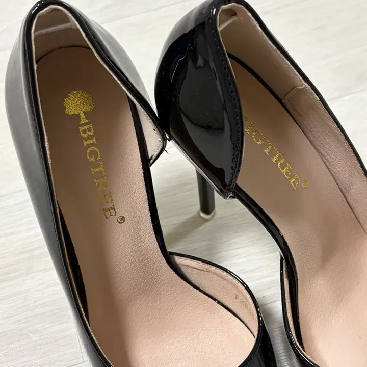 [BUNJANG] Black High Heel Women&