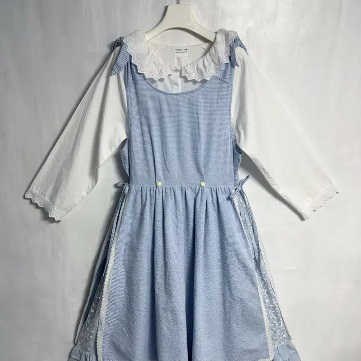 [BUNJANG] Cotton Lace Dress &amp; Floral Embroidered Blouse Set / 면 100% 레이스 원피스, 레이스 카라 꽃 자수 블라우스 세트