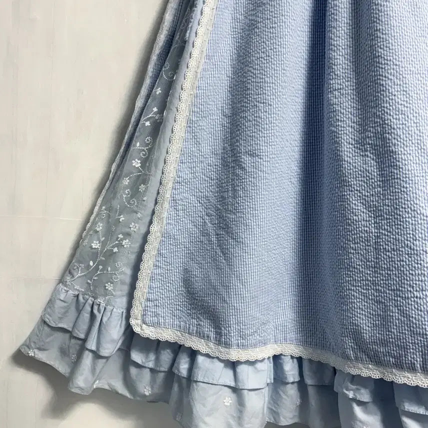 [BUNJANG] Cotton Lace Dress &amp; Floral Embroidered Blouse Set / 면 100% 레이스 원피스, 레이스 카라 꽃 자수 블라우스 세트