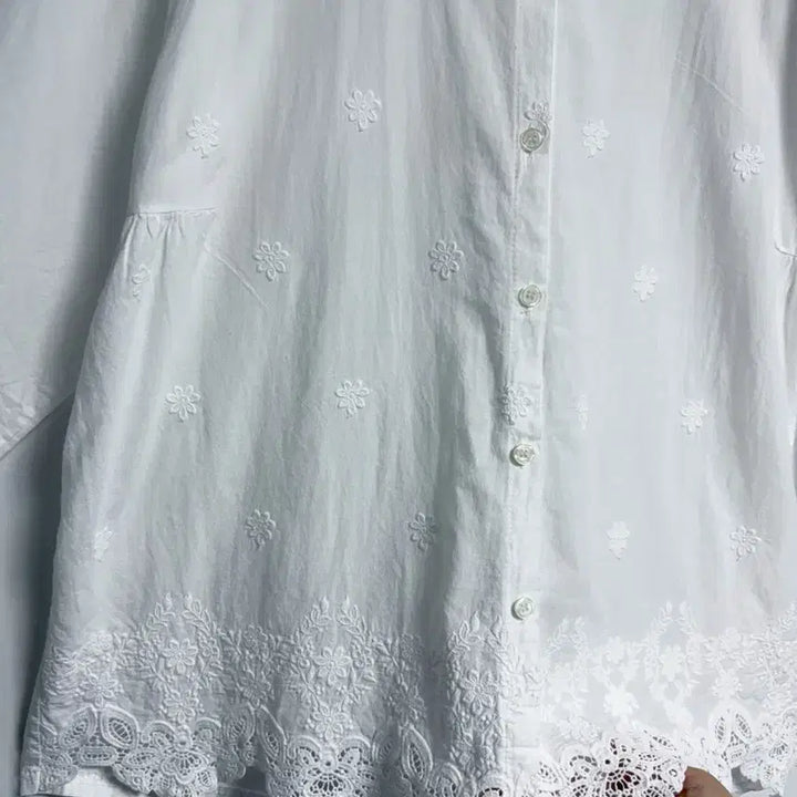 [BUNJANG] Cotton Lace Dress &amp; Floral Embroidered Blouse Set / 면 100% 레이스 원피스, 레이스 카라 꽃 자수 블라우스 세트