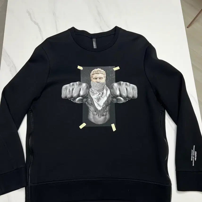 [BUNJANG] Neil Barrett Brutus Printed Black Sweatshirt L / 닐바렛 브루투스 프린팅 블랙 맨투맨 L사이즈