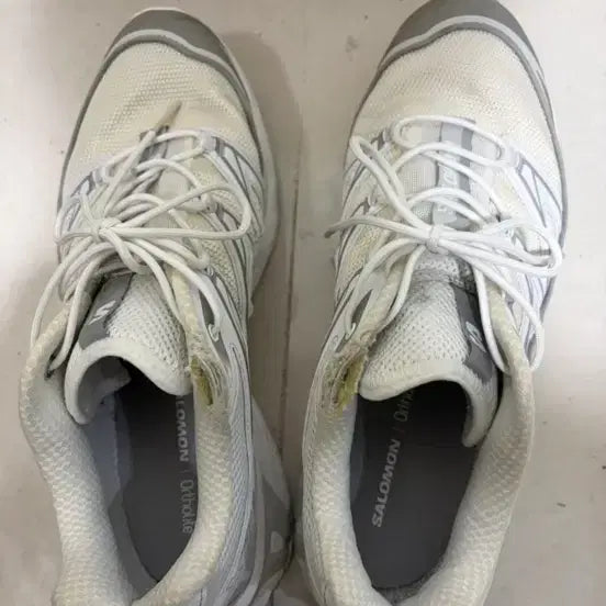 [BUNJANG] Salomon Hiking Shoes White 280 / 살로몬 운동화 신발 화이트 280