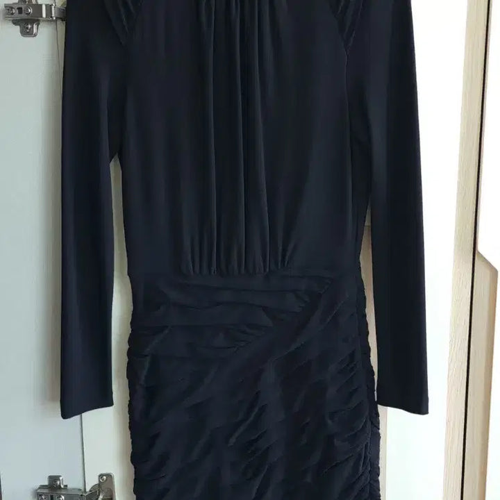 [BUNJANG] ZARA Shirring Slim Fit Black Dress / 자라 zara 셔링 슬림핏 블랙 원피스 하객룩