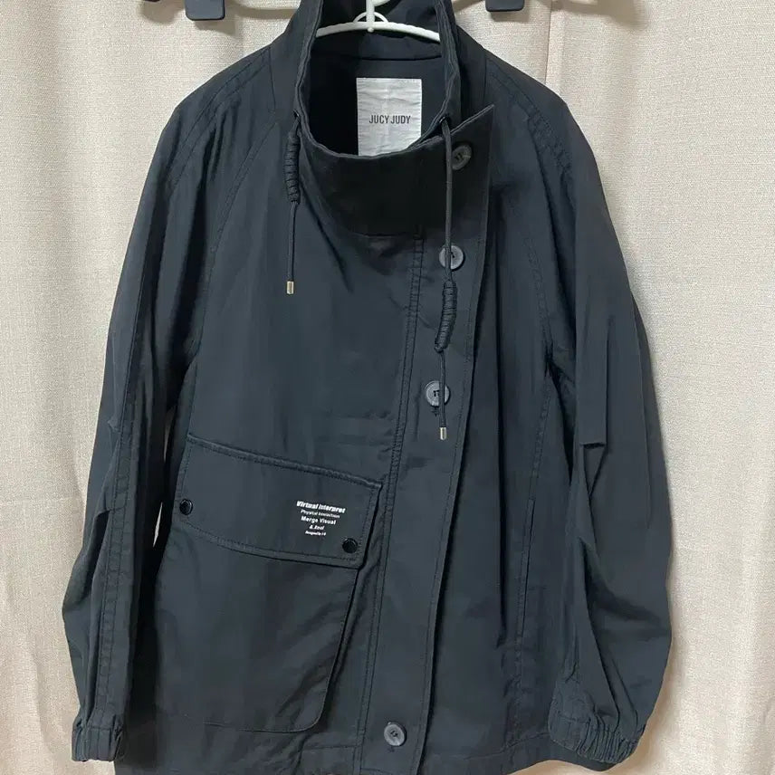 [BUNJANG] Juicy Judy Black Field Jacket / 쥬시쥬디 블랙 야상 점퍼