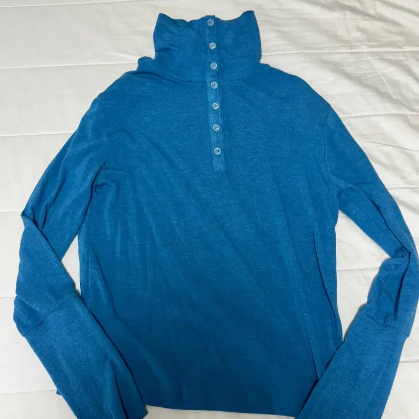[BUNJANG] halominium Button-Up Turtleneck / 할로미늄 버튼업터틀넥 halominium