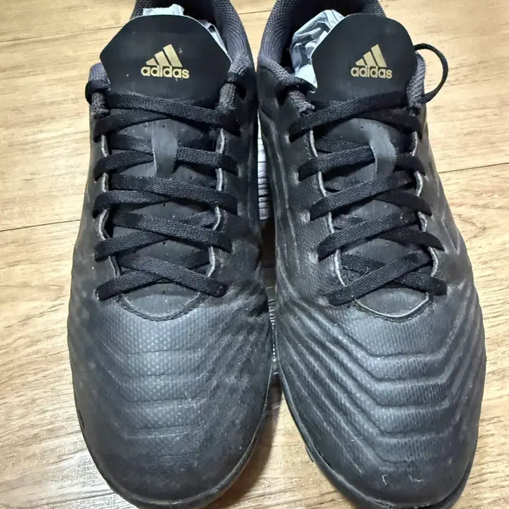 [SOLD OUT] 아디다스 축구화 블랙 풋살화 260