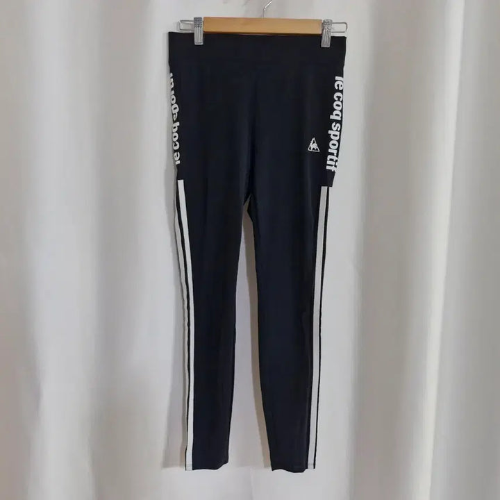 [BUNJANG] Le Coq Sportif Three-Striped Leggings Black / 르꼬끄 스포르티브 삼선 레깅스 블랙 바지