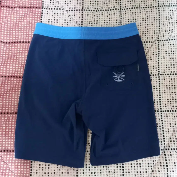 [BUNJANG] Discovery Navy Shorts Men&
