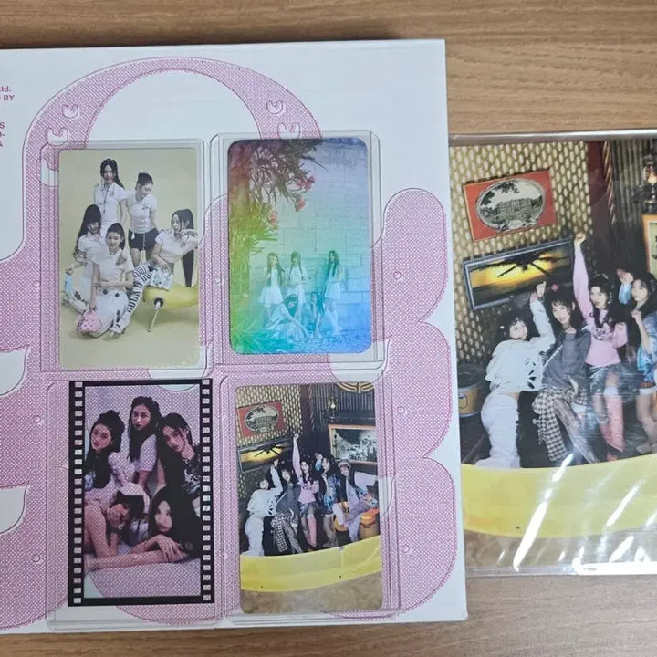 [BUNJANG] NewJeans Get Up Album Bundle Set + POB Photocard + Bookmarker / [일괄]뉴진스 단체 2nd EP 겟업앨범+특전포토카드 4세트+책받침 굿즈