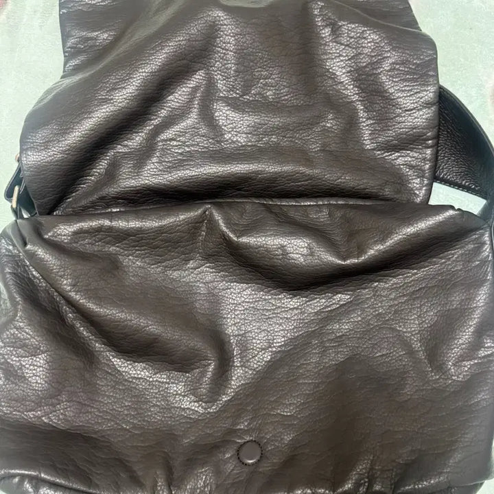 [BUNJANG] Please Project Studded Crossbody Bag / 플리즈프로젝트 스터드 크로스백