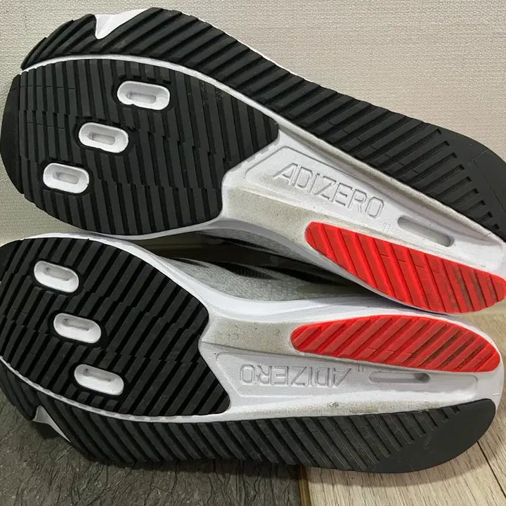 [SOLD OUT] 아디다스 아디제로 SL2 런닝화(255)