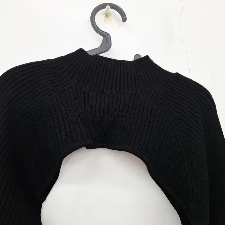 [BUNJANG] System 21 Ribbed Knit Bolero Top Scarf / 시스템 21 볼레로 골지 니트 탑 머플러 FREE 블랙
