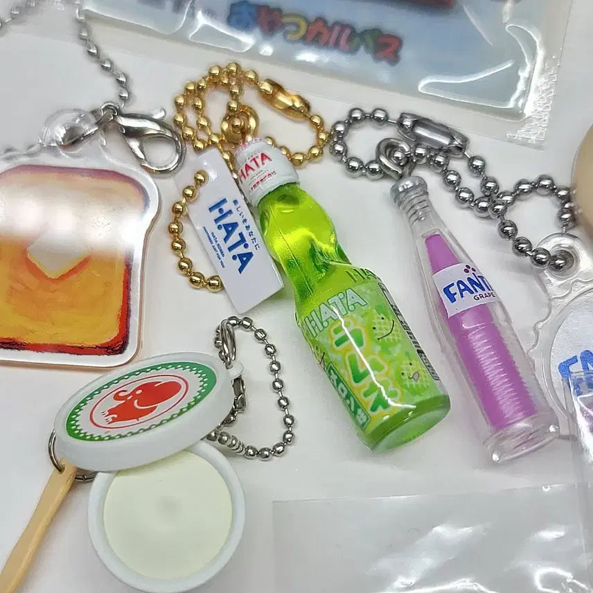 [BUNJANG] Japanese Snack Miniature Keyring Bundle Set / [일본정품가챠] 간식 미니어처 키링 17개 세트 일괄 3.2