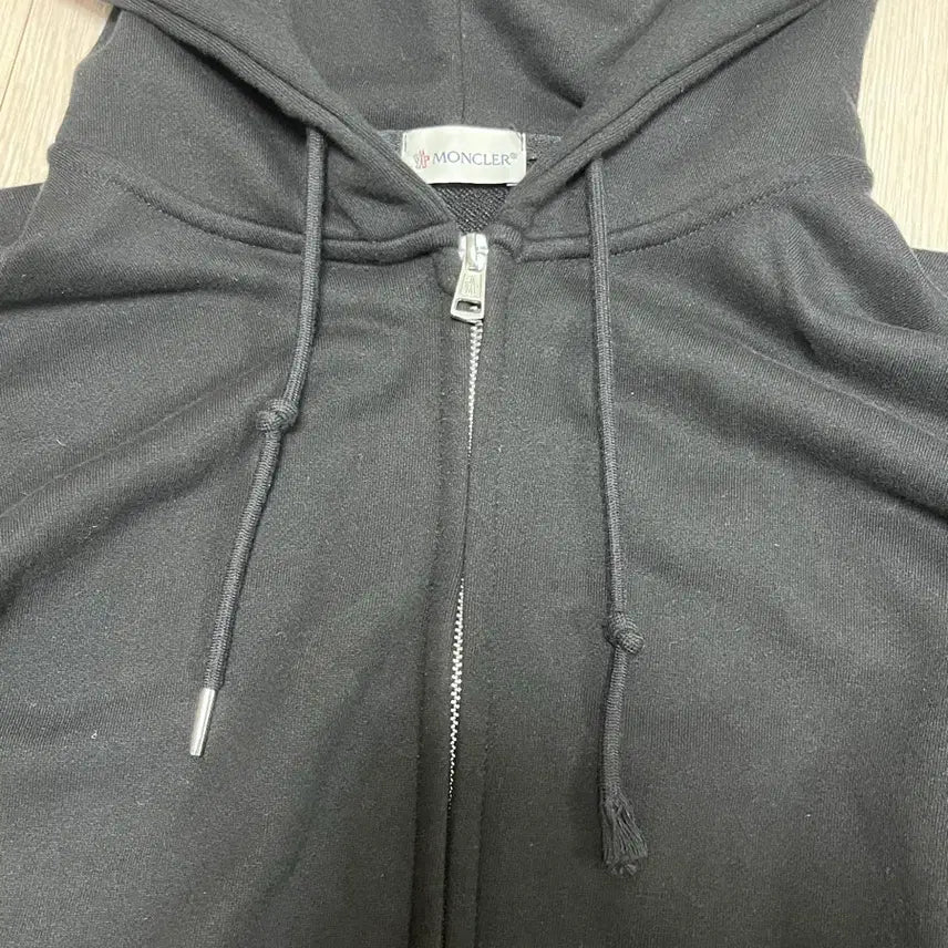 [BUNJANG] Moncler Black Hooded Zip-up Jacket / 몽클레어 블랙 후드집업
