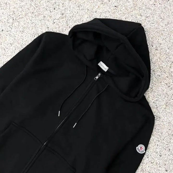 [BUNJANG] Moncler Black Hooded Zip-up Jacket / 몽클레어 블랙 후드집업