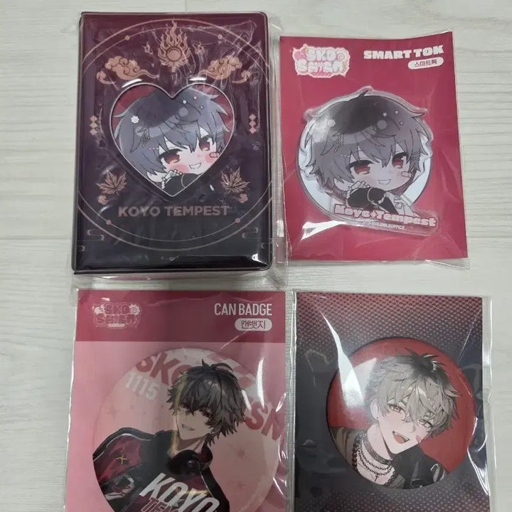 [BUNJANG] Skosis Winter New World Pop-up Collection / 스코시즘 겨울 신세계 팝업 코요 콜북, 스마트톡, 빅캔뱃지, 2주년 뱃지