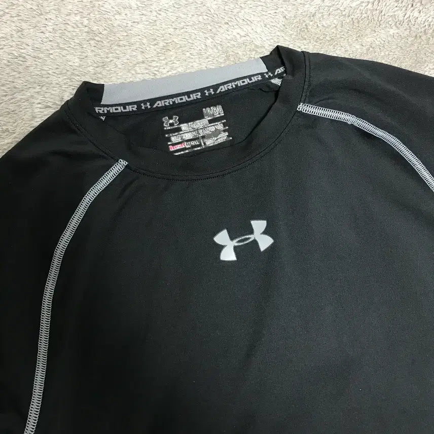 [BUNJANG] Under Armour Compression Short Sleeve T-Shirt - Size L / 언더아머 컴프레션 기능성 반팔 티셔츠 L사이즈