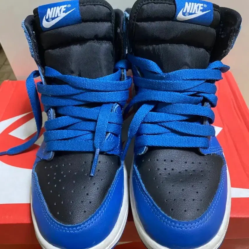[SOLD OUT] 나이키 조던 키즈 운동화 (220)