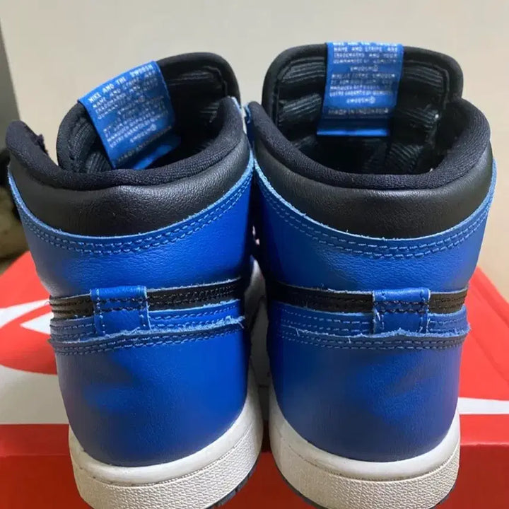 [SOLD OUT] 나이키 조던 키즈 운동화 (220)