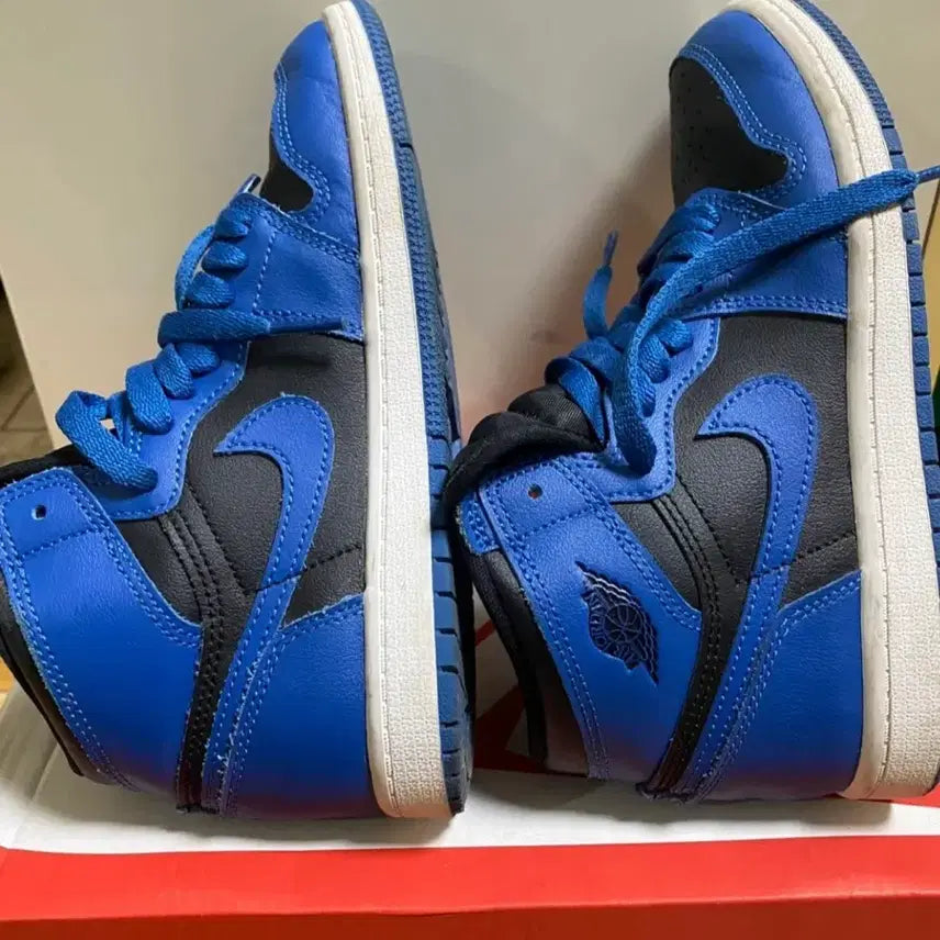 [SOLD OUT] 나이키 조던 키즈 운동화 (220)