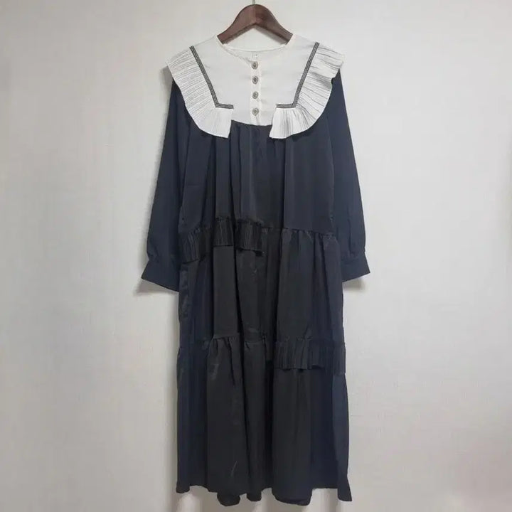 [BUNJANG] Pleated Collar Long Dress / 플리츠 카라 롱 원피스