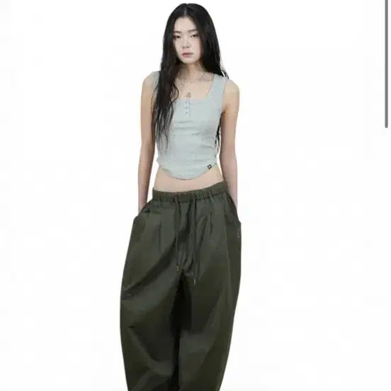 [SOLD OUT] 어스지구 CHAMELEON PANTS 카키색상 새상품