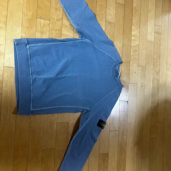 [SOLD OUT] 스톤아일랜드 맨투맨 그레이