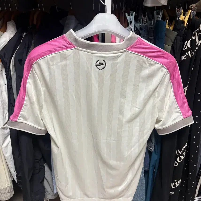 [BUNJANG] Nike Short Sleeve T-Shirt Ivory / 나이키 반팔 티셔츠 아이보리