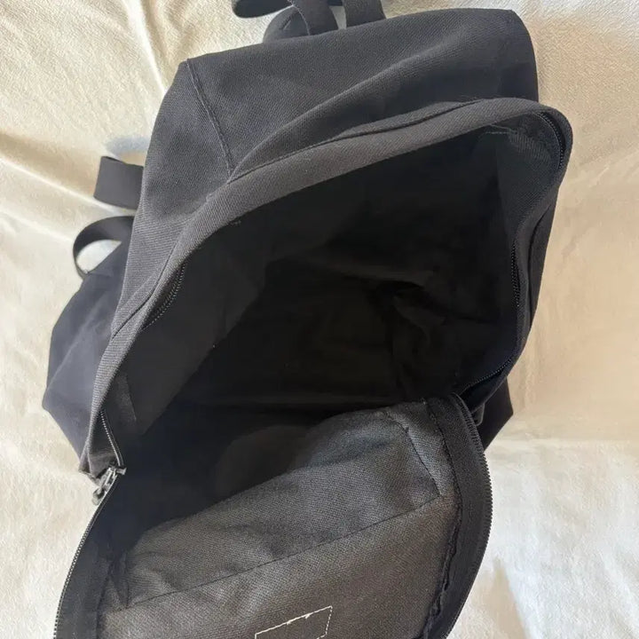[BUNJANG] Danton Backpack (Black) / (할인)단톤 백팩 (BLACK)