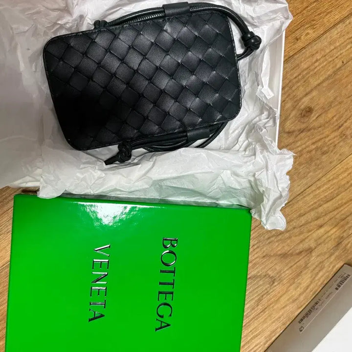 [BUNJANG] Bottega Veneta Phone Pouch Mini Bag / 새상품 보테가 베네타 폰파우치 미니백