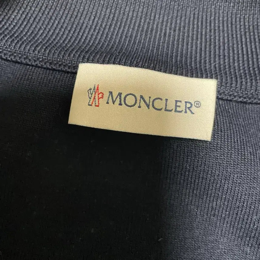 [SOLD OUT] [정품] 몽클레어 니트패딩 집업 가디건 M