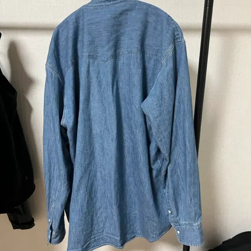 [SOLD OUT] 오라리 셀비지 슈퍼 라이트 데님 셔츠 와시드 인디고 5사이즈