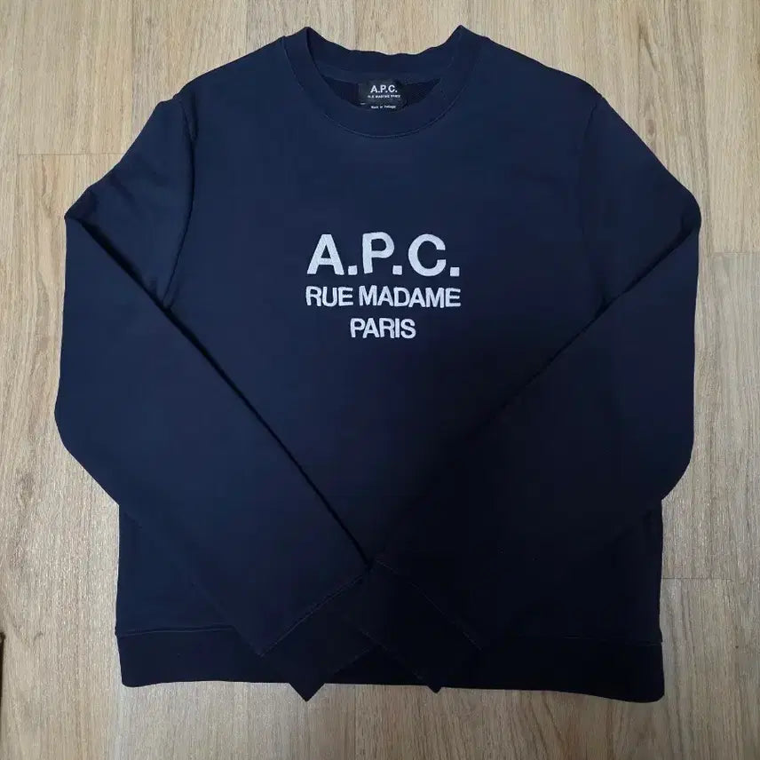 [BUNJANG] APC 맨투맨 판매합니다. A.P.C 아페쎄 / APC 맨투맨 판매합니다. A.P.C 아페쎄