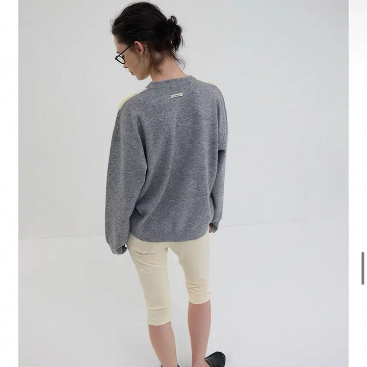 [BUNJANG] Overdue Flare Argyle V-neck Knit Top / 오버듀플레어 아가일 브이넥 니트 봄니트 여름블라우스 여름니트