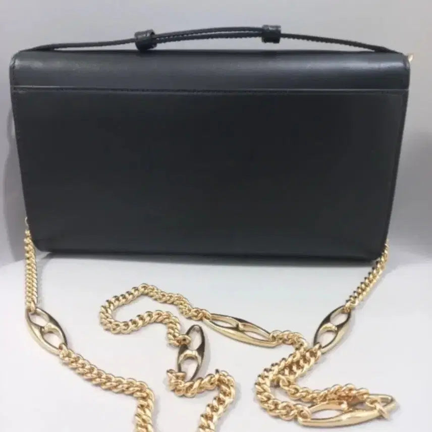 [BUNJANG] Gucci Zumi Small Chain Shoulder Bag / 구찌 주미 스몰 체인 숄더백,크로스백 [매장판정품]